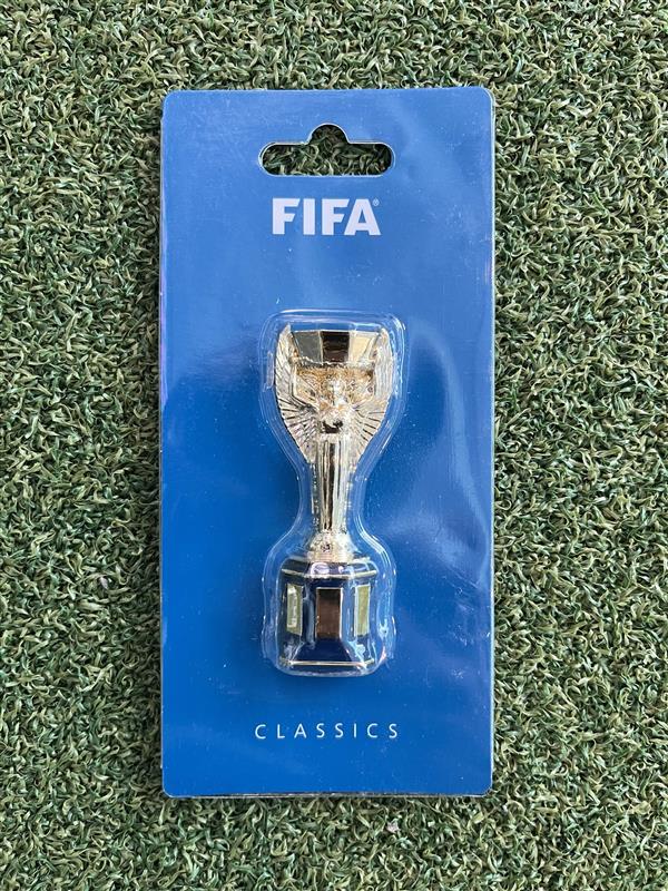 FIFA 70mm Jules Rimet Trophy Magnet