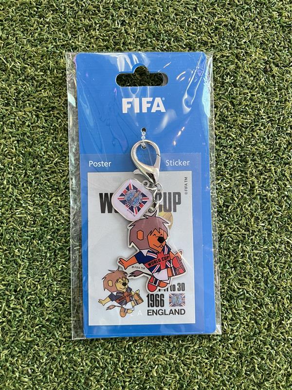 FIFA 1966 World Cup Willie Mascot Keychain With Poster