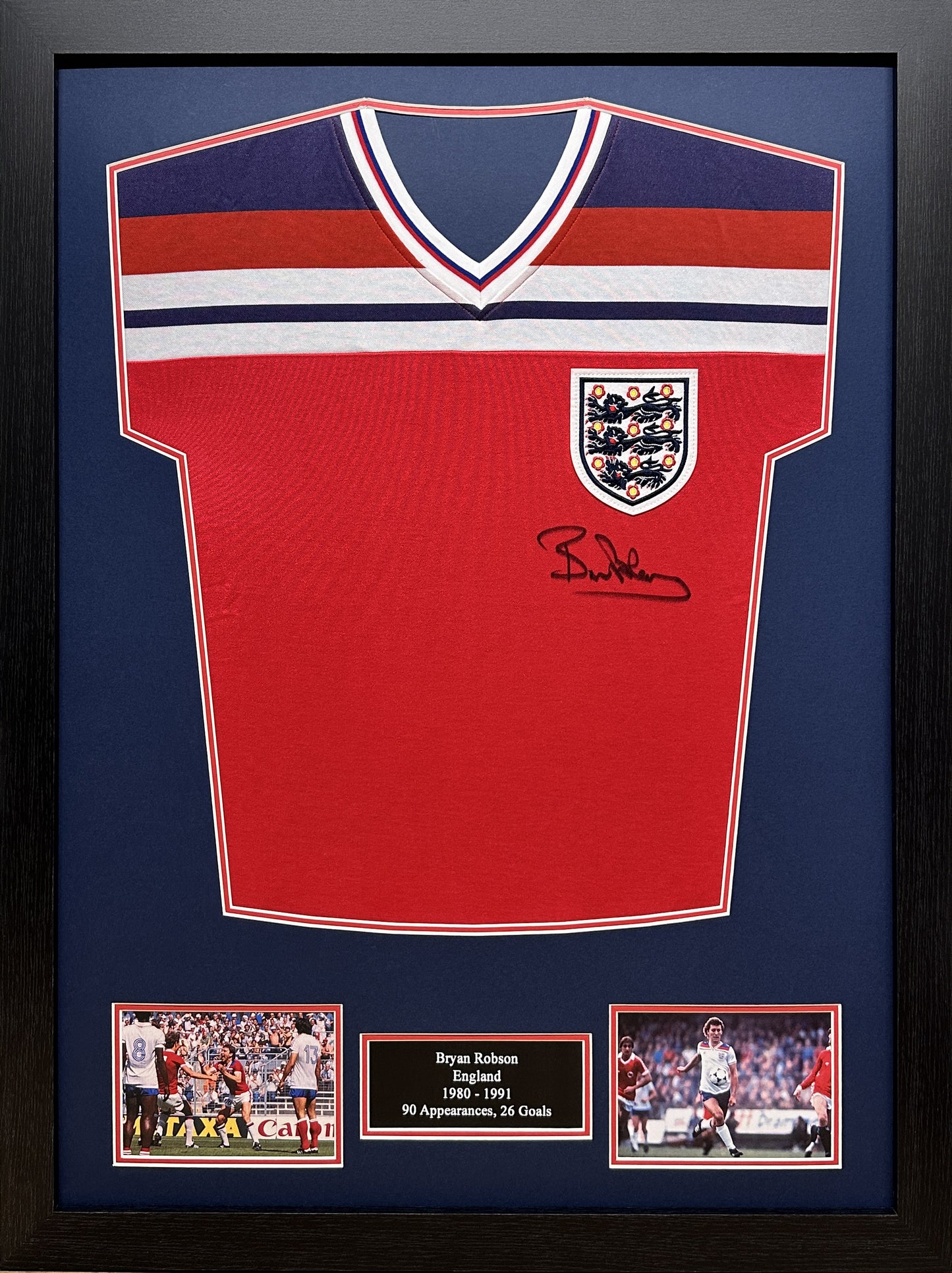 Bryan Robson England shirt