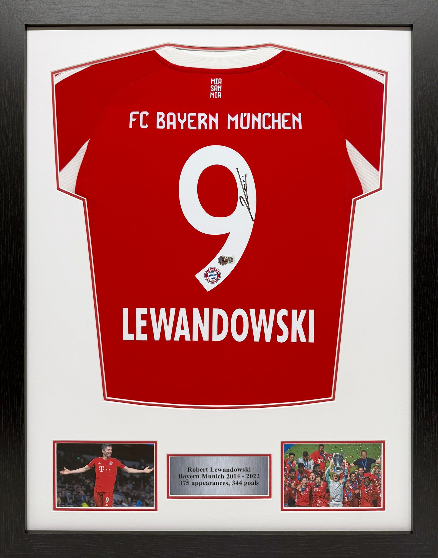 Robert Lewandowski Signed Bayern Munich Shirt