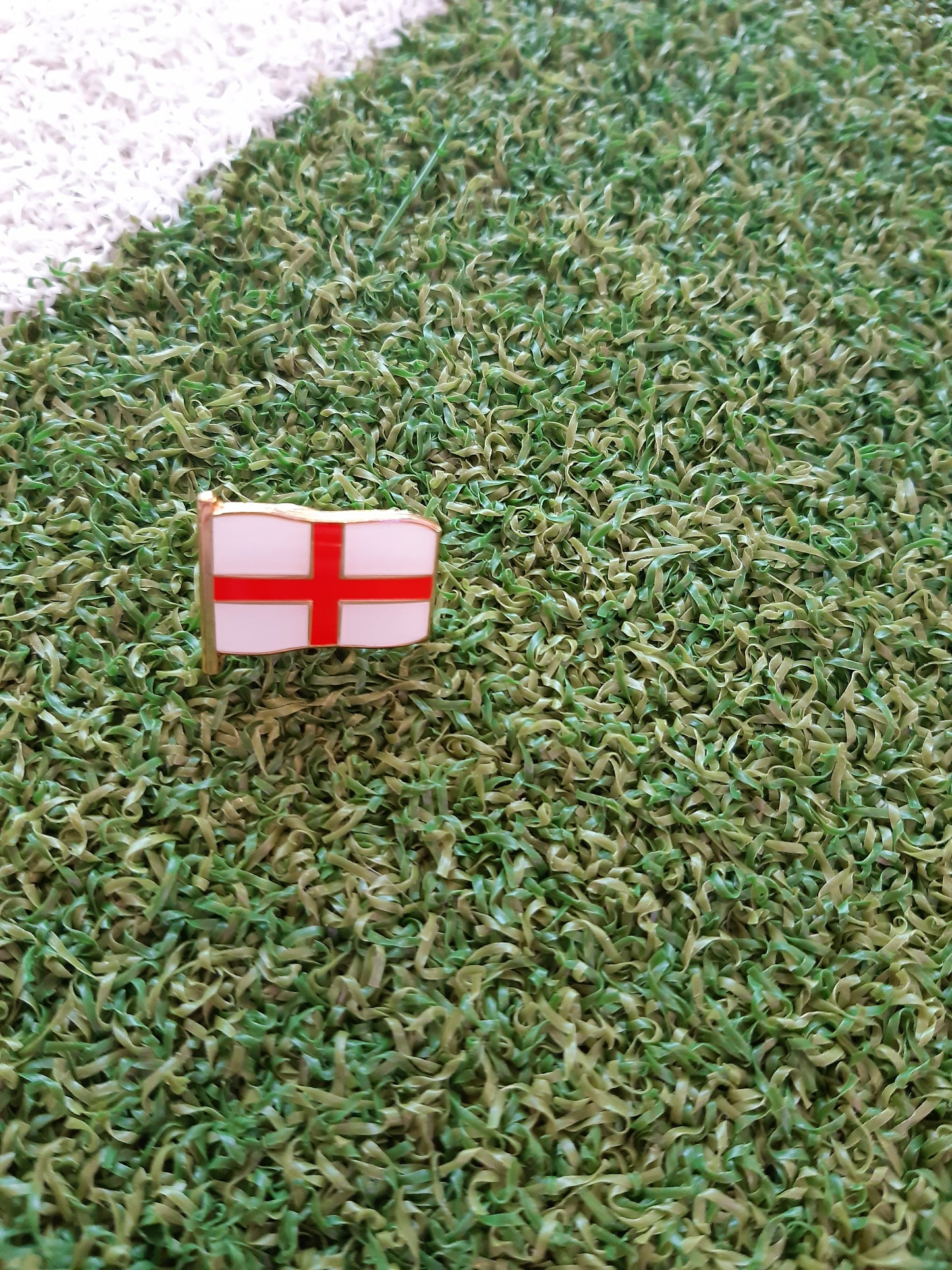 England Flag Pin Badge