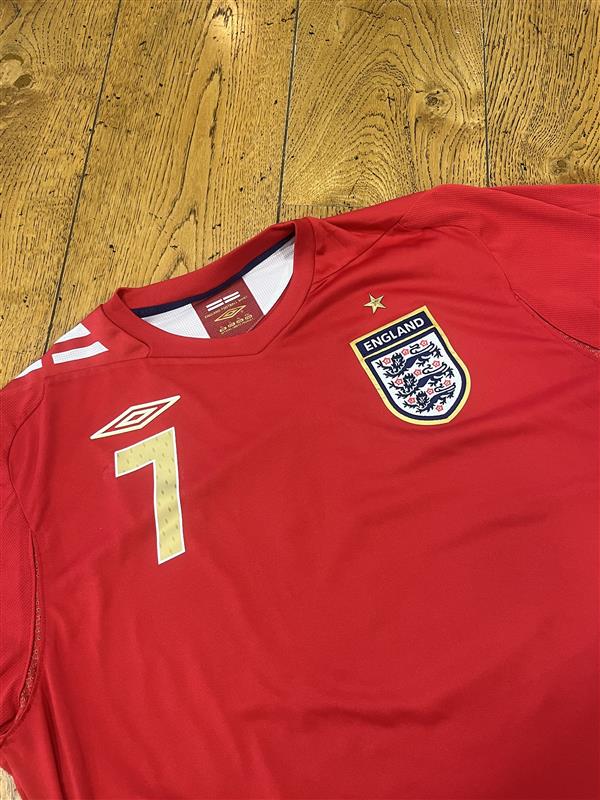 2006 England Away Shirt - Beckham 7