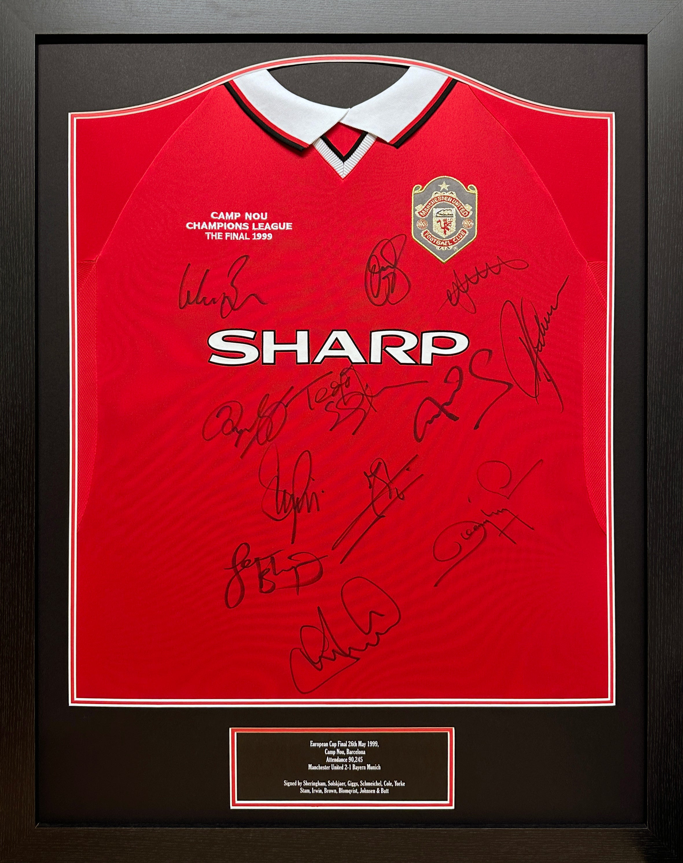 1999 Champions League Final replica shirt signed by 12 – National
