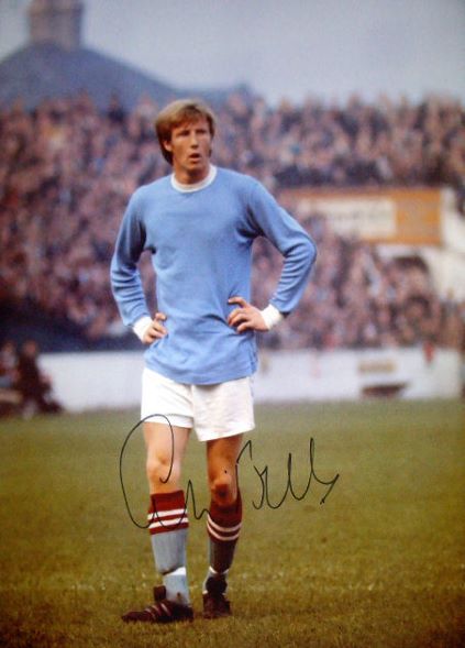 Colin Bell Signed 16×12 Photo
